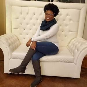 Meet your Posher, Bethany